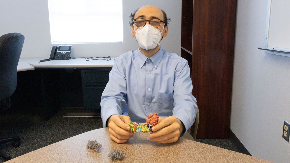 NMSU professor recognized as innovator improving access to science