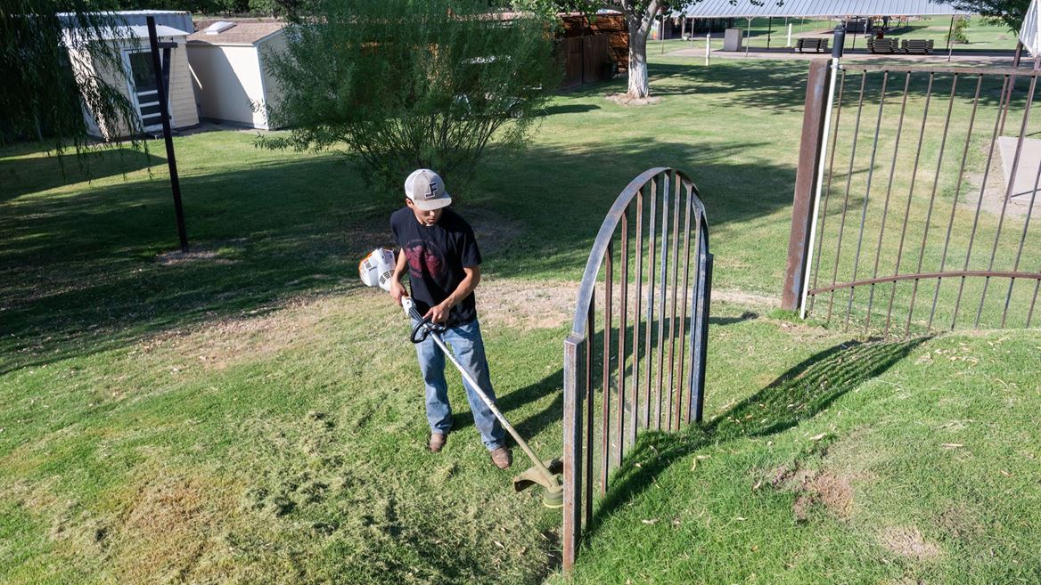 Photo of Santiago Gamboa interning at Mesilla Valley Maze