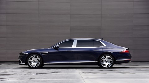G90
