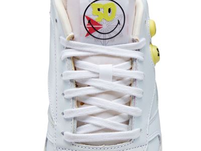 Reebok x Smiley Classic Leather Pump 50th D2