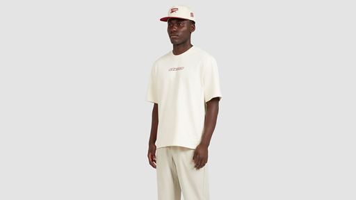 REEBOK LOGO T SHIRT CHALK