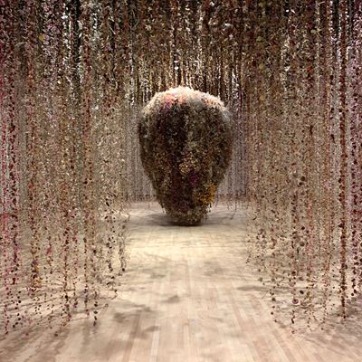 Rebecca Louise Law The Womb 2019 20 Frederik Meijer Gardens Sculpture Park USA Courtesy the artist