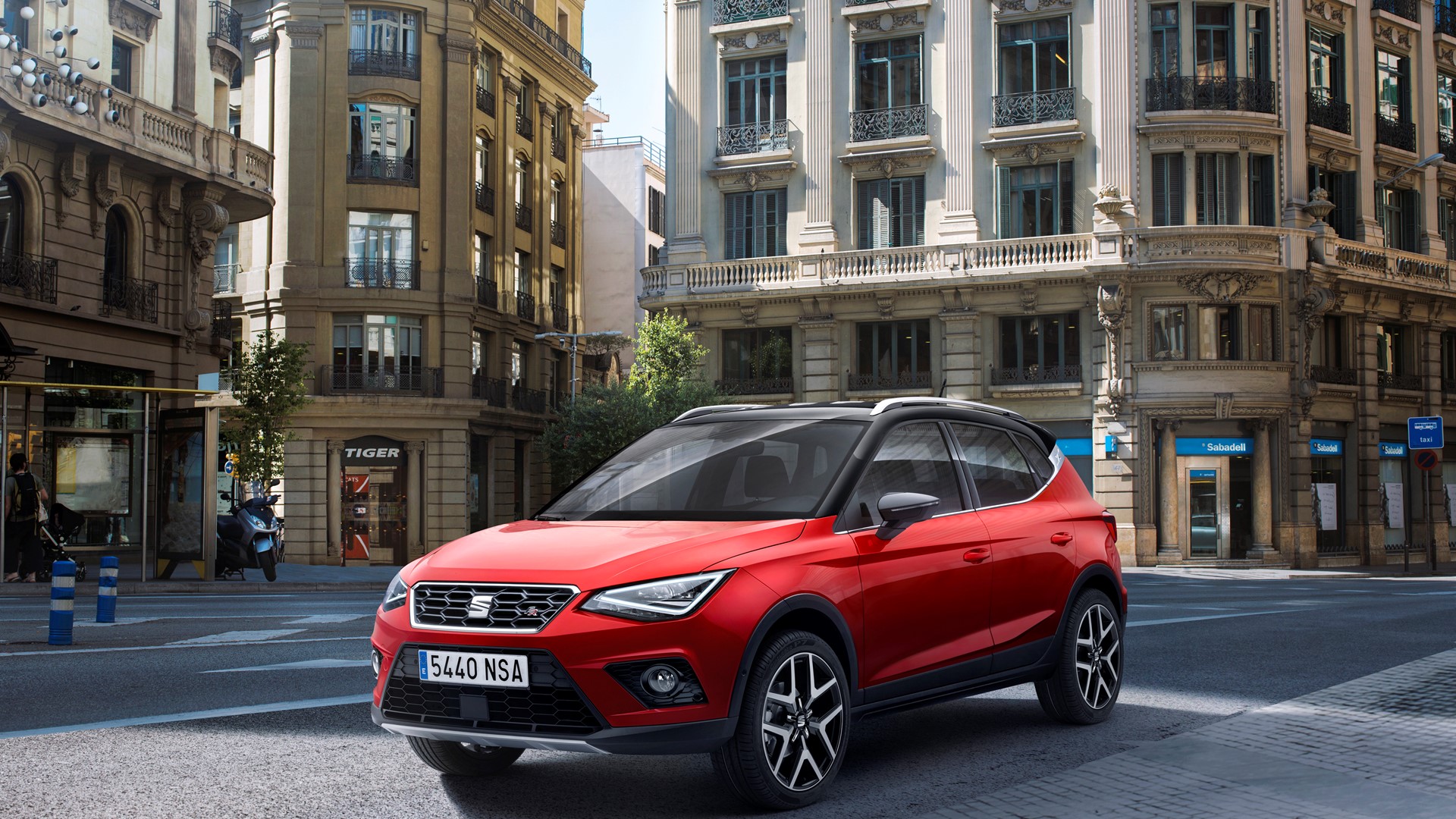 Seat Arona dimensions, boot space and similars