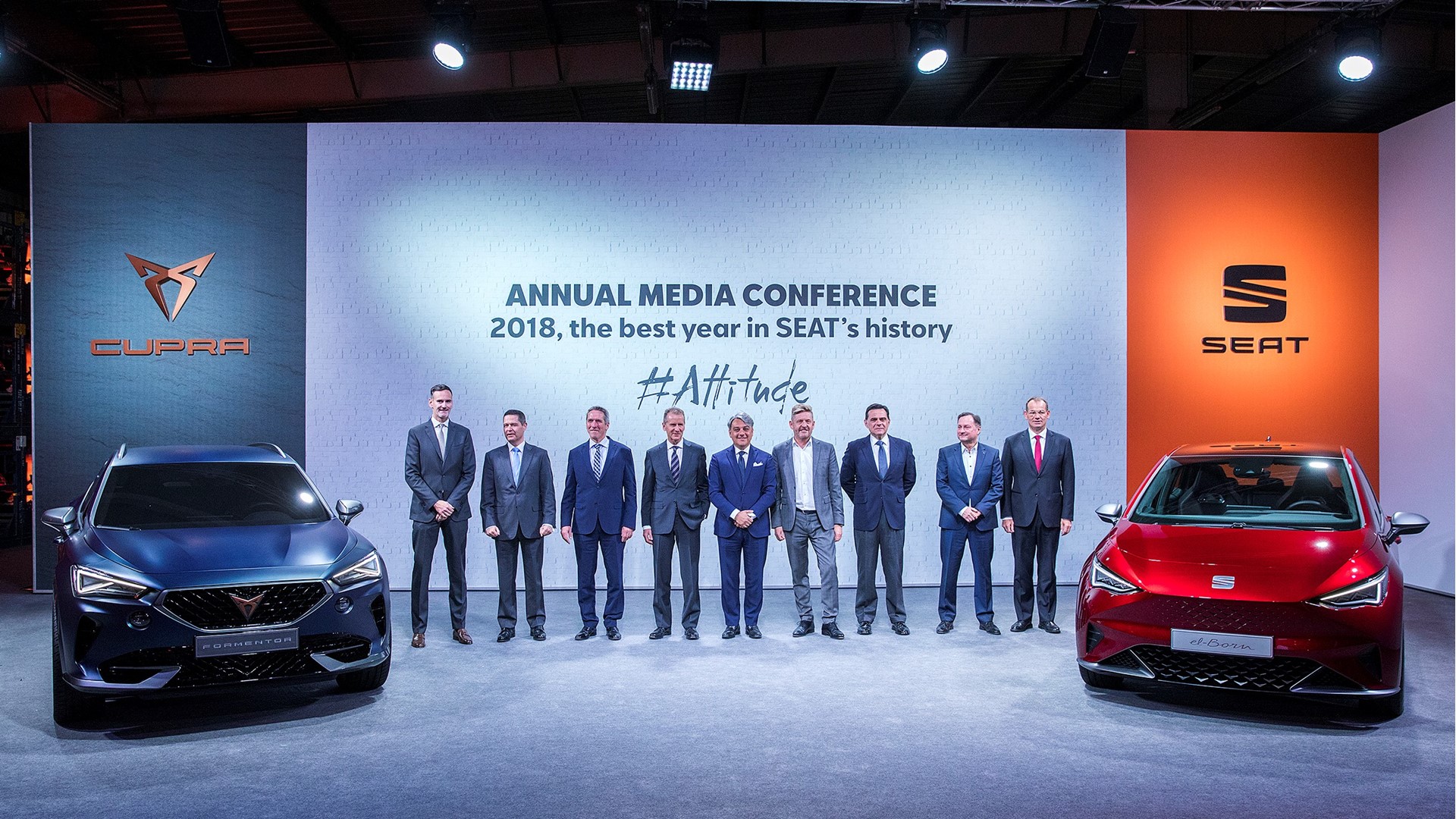 SEAT’s Executive Committee Members, together with Volkswagen Group’s CEO, at the company’s Annual Media Conference