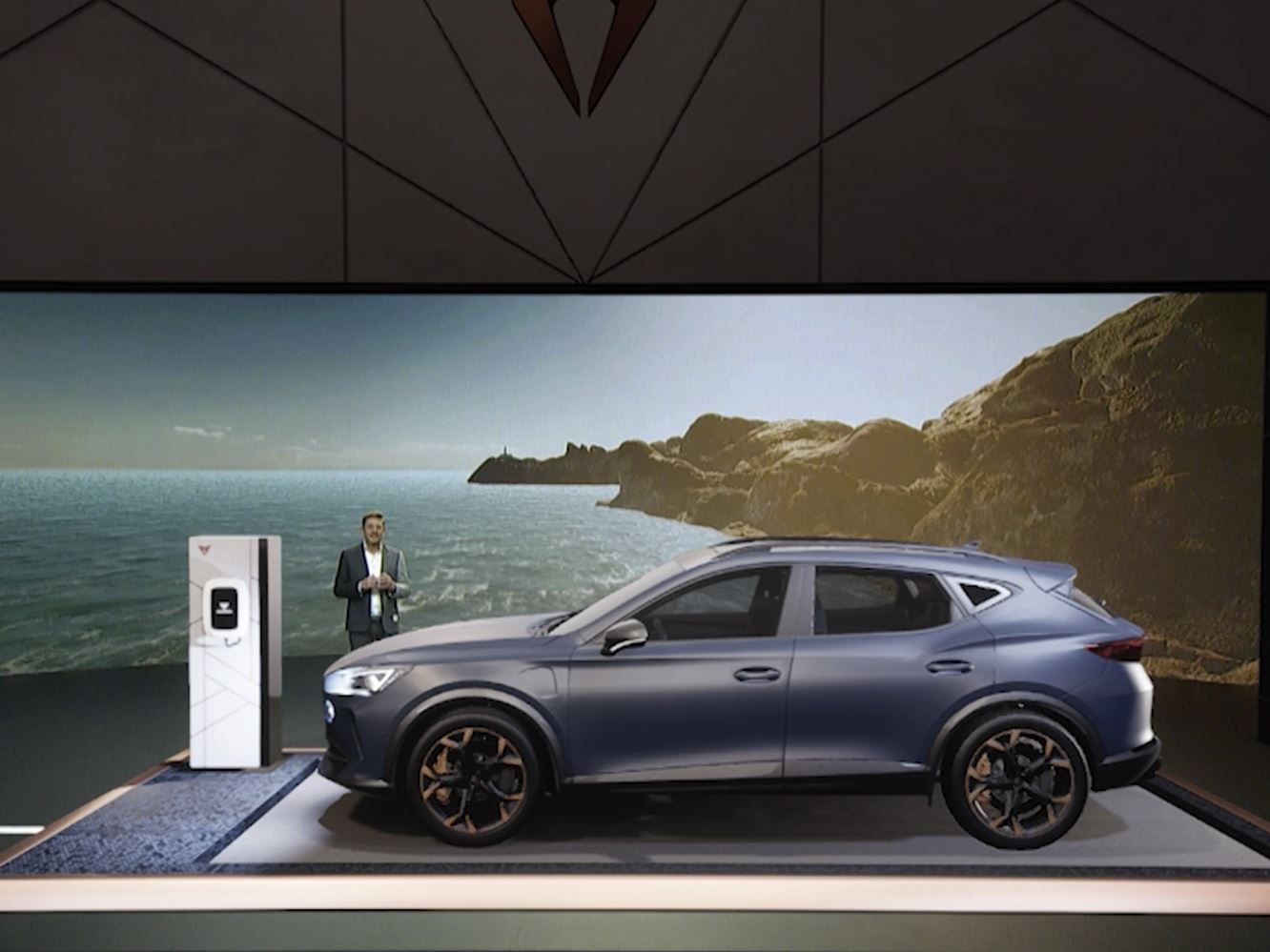 World premiere of the Formentor VZ5: CUPRA celebrates its anniversary ...