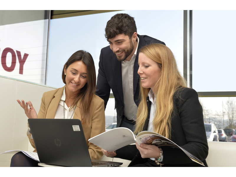 Trainee Program Trainee Program