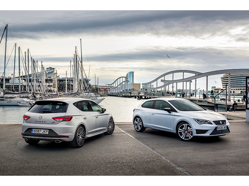 SEAT Leon CUPRA 290, exterior, static shot, 3/4 front and 3/4 rear view SEAT Leon CUPRA 290, exterior, static shot, 3/4 front and 3/4 rear view