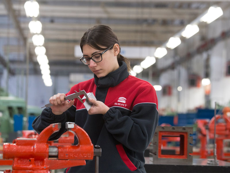 SEAT is Accepting Applications for 60 New Openings in Dual Vocational Training SEAT is Accepting Applications for 60 New Openings in Dual Vocational Training