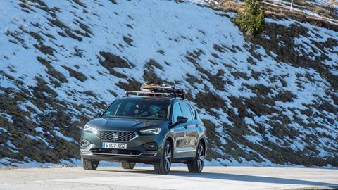 10-car-accessories-to-keep-you-going-in-the-cold