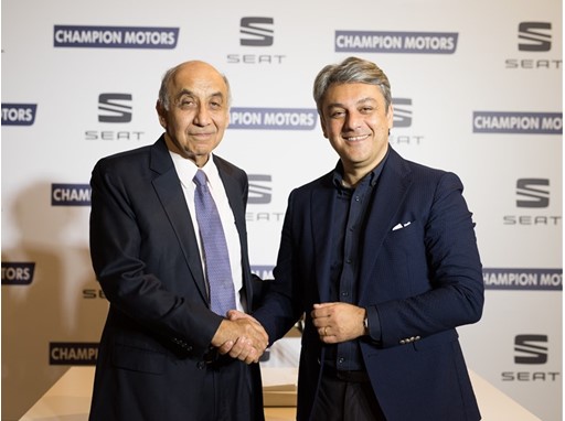 Luca de Meo, President of SEAT and Professor Itzhak Swary, Chairman of the Board of Directors of Champion Motors
