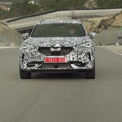 Two race drivers for the CUPRA Formentor - Footage