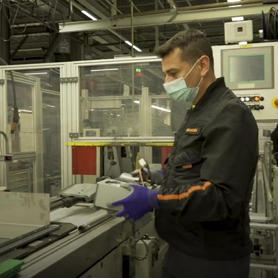 SEAT starts the production of emergency ventilators at its Martorell facilities - Original