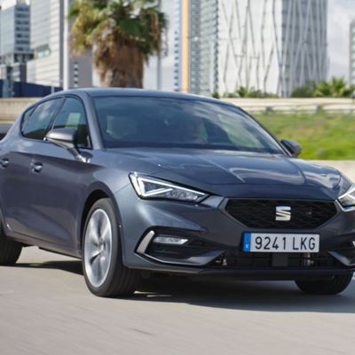 New SEAT Leon e-HYBRID - 5D Magnetic Tech