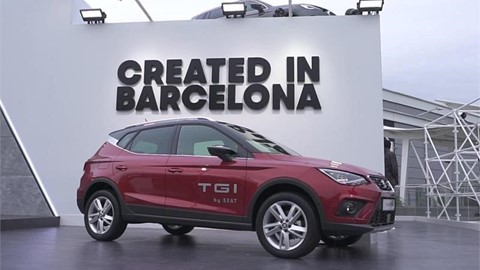 seat-showcases-all-its-novelties-in-the-city-of-paris---footage