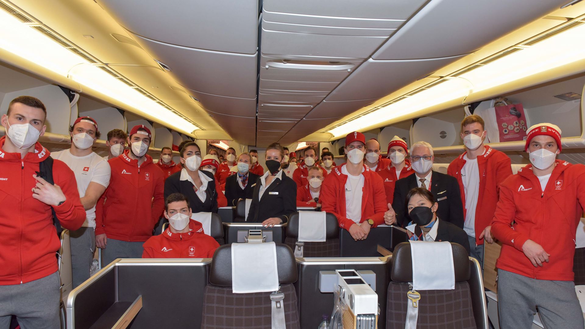 SWISS fliegt Schweizer Olympionik:innen nach Peking
