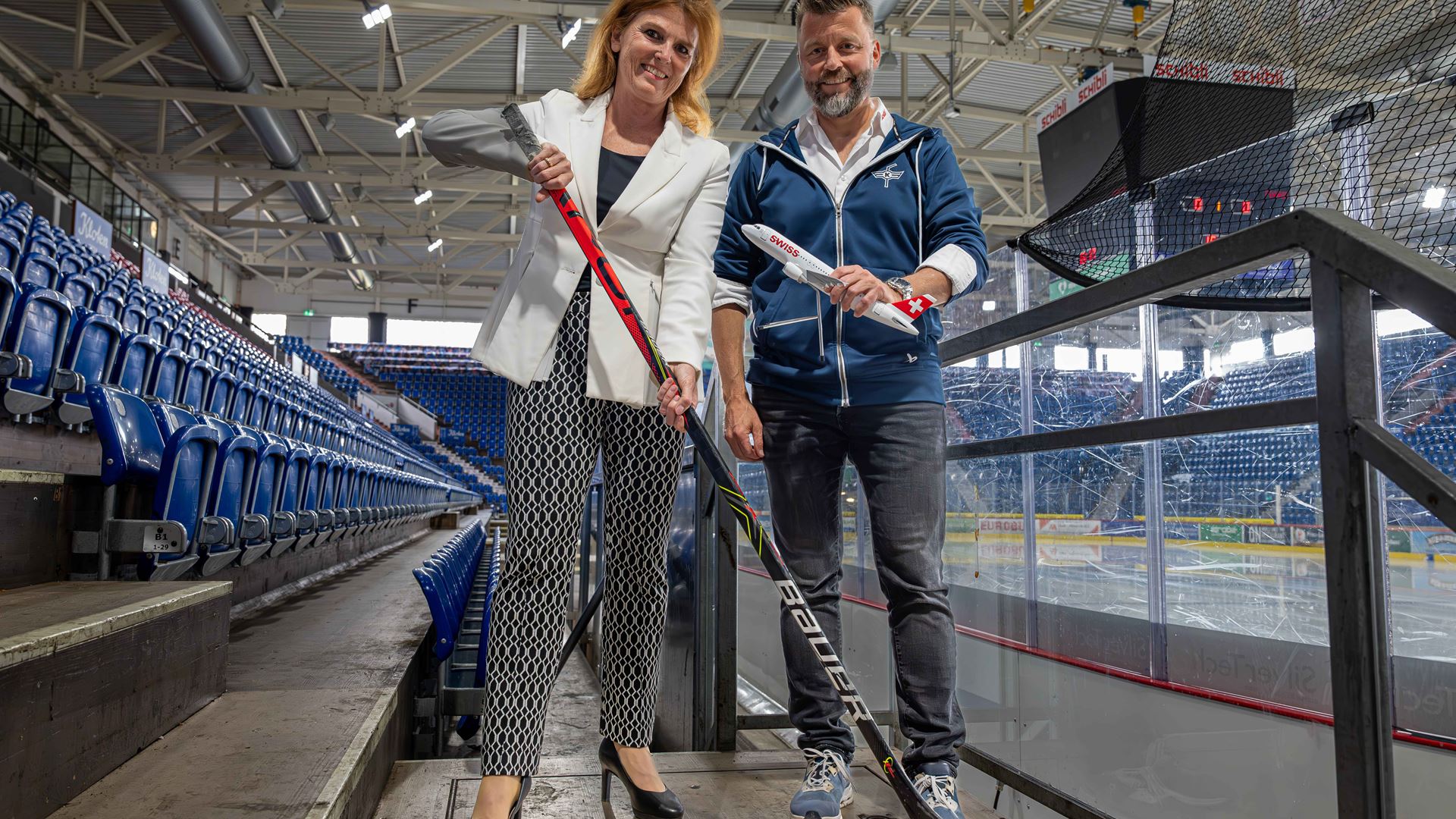 SWISS to return as naming sponsor of Kloten s ice hockey stadium 2