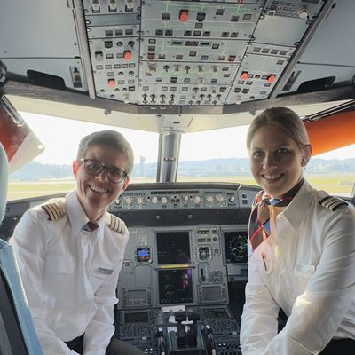 Commander Annina Annaheim First Officer Elina Piesbergen