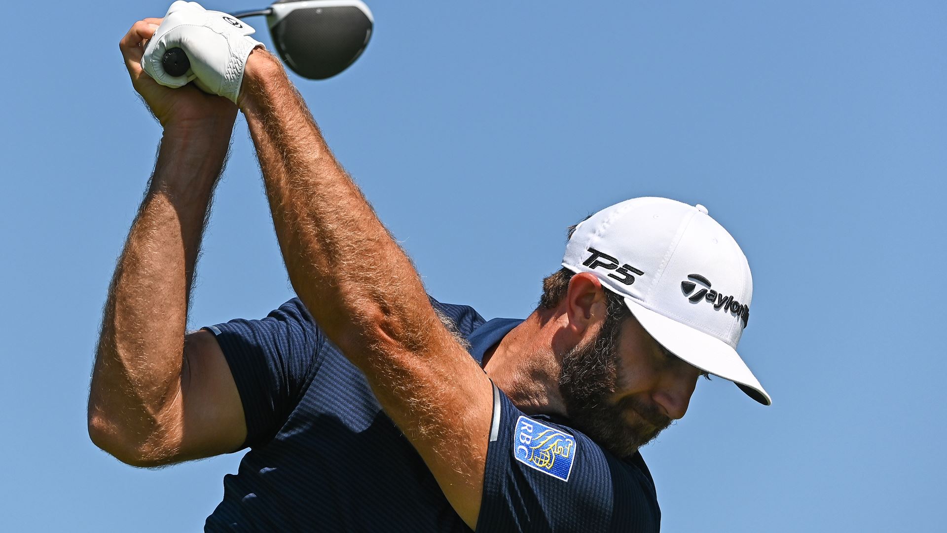 TaylorMade's Dustin Johnson Wins Wire-to-Wire TOUR Championship