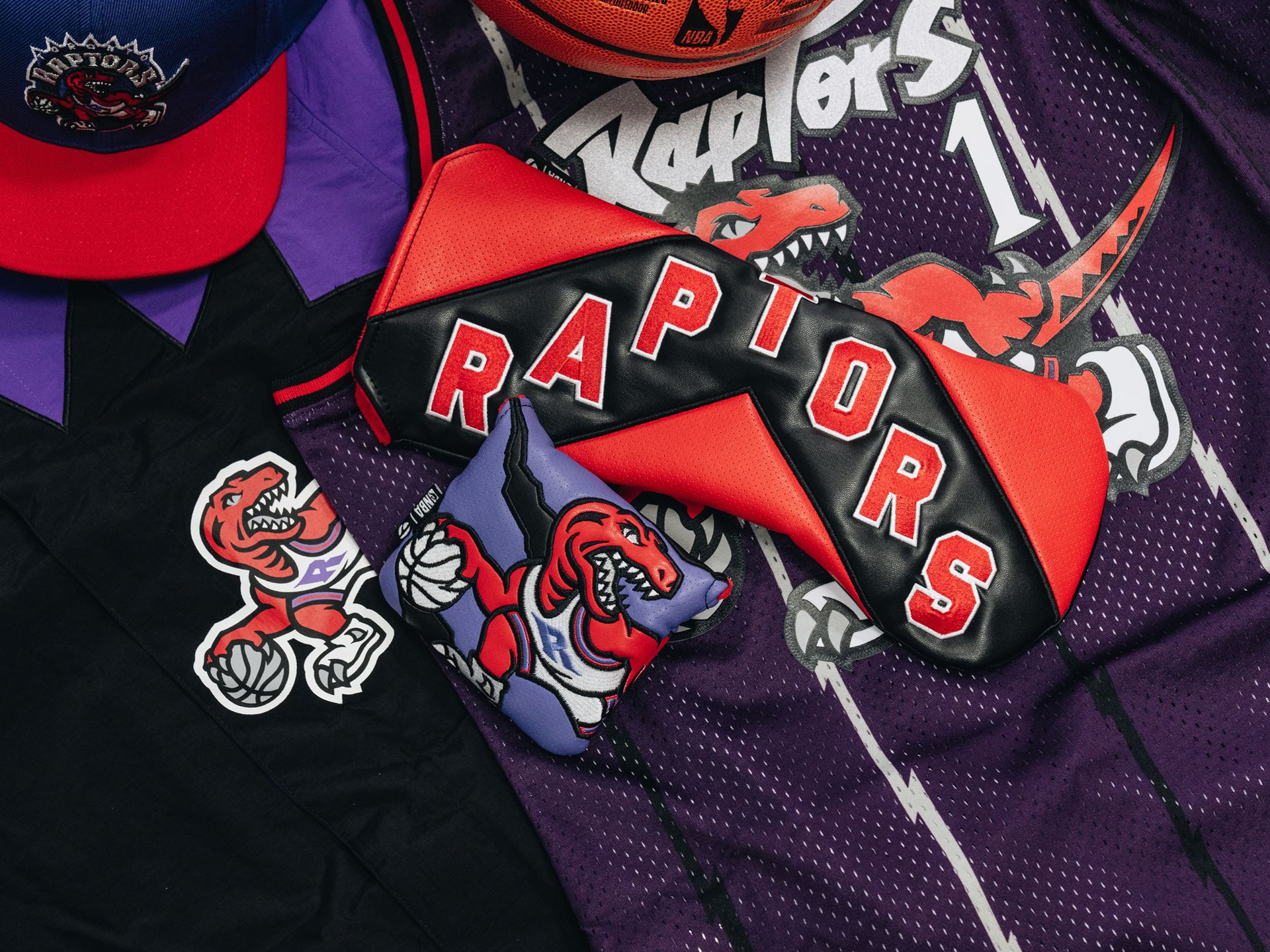 Raptors NBA Headcover Spread