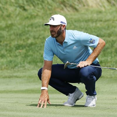 DUSTIN JOHNSON COLLECTS 21ST PGA TOUR VICTORY AND MAIDEN WIN FOR TAYLORMADE SIM DRIVER AND TRUSS PUTTER