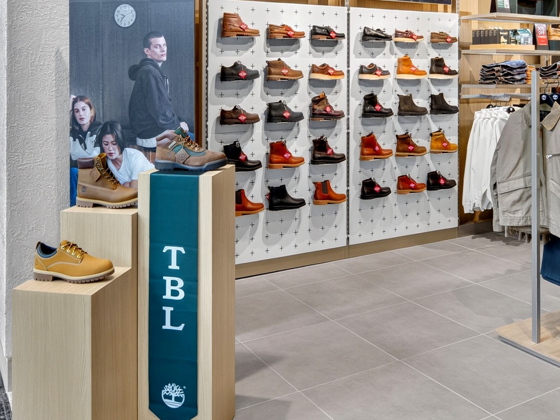 Timberland Menlo Park Mall Opening