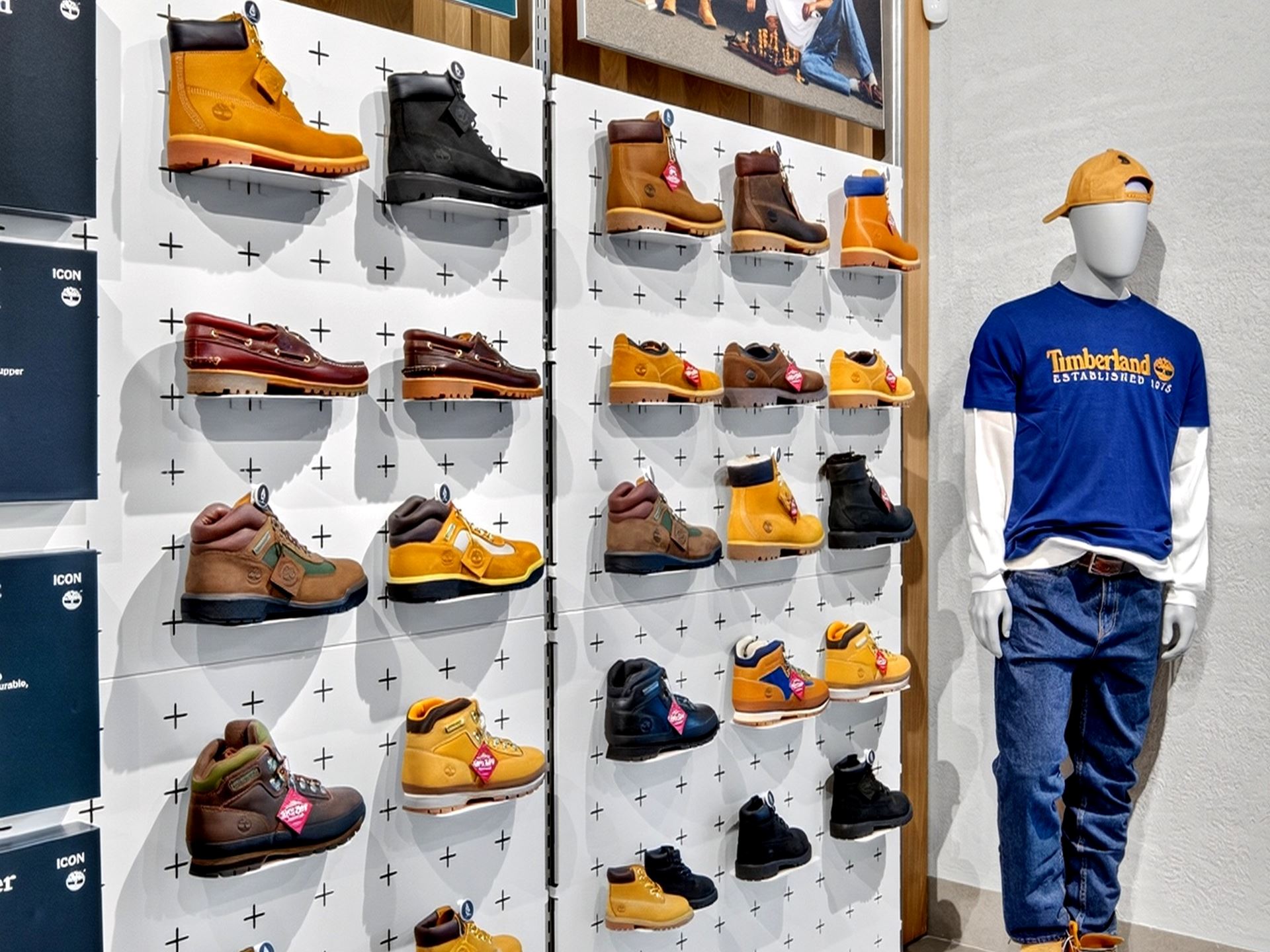 Timberland Menlo Park Mall Opening