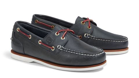 WOMEN S CLASSIC LEATHER BOAT SHOE