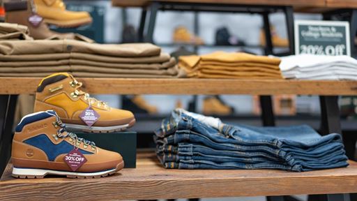 Timberland Crabtree Valley Mall Grand Opening