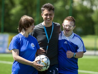 Football opens hearts