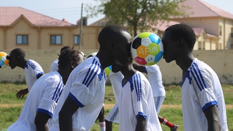 open-fun-football-schools-programme---playing-for-peace