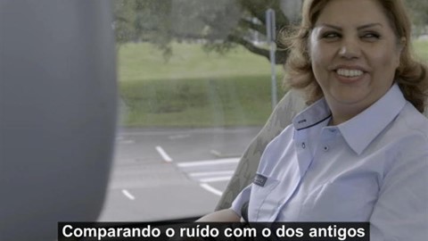 Silent-Bus-Sessions--Driver-Portrait-Portuguese