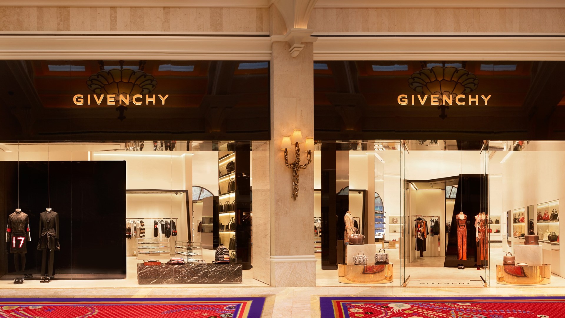 Wynn Las Vegas | Pressroom : Givenchy- Exterior