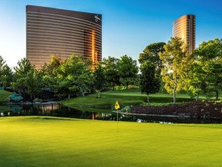 Wynn Palace  Pressroom : Wynn and Louis Vuitton Join Hands for Charity Sale