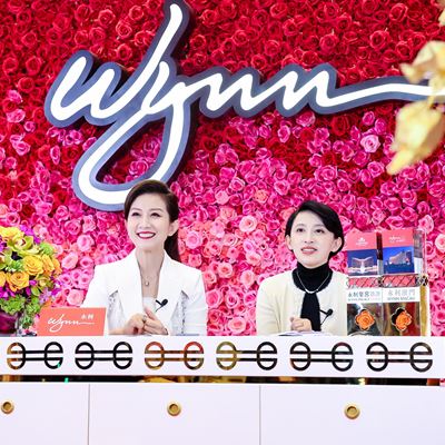 Wynn holds Douyin live streaming sessions with popular blogger – Zhang Jie