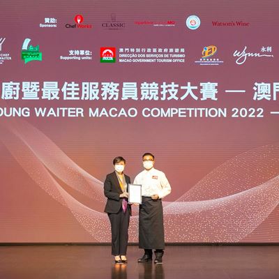 Mondass Velautham, Supervisor of Wynn Palace's Pronto won the Young Waiter Macao Final
