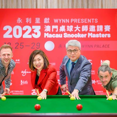 Officiating guests hosted the ceremony to kick off the snooker