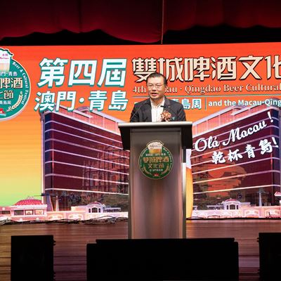 Mr. Paul Wong, President of the Macau Leisure Tourism Services and Innovation Association delivers a thank-you speech