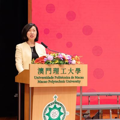 Ms. Linda Chen, President and Vice Chairman of the Board of Wynn Macau, Limited delivers a speech