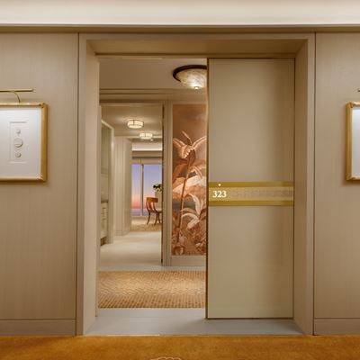 Wynn Al Marjan Island Resort Room Entrance