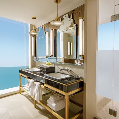 Enclave King Bathroom