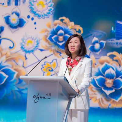 The President Vice Chairman and Executive Director of Wynn Macau Limited Ms Linda Chen delivers a speech