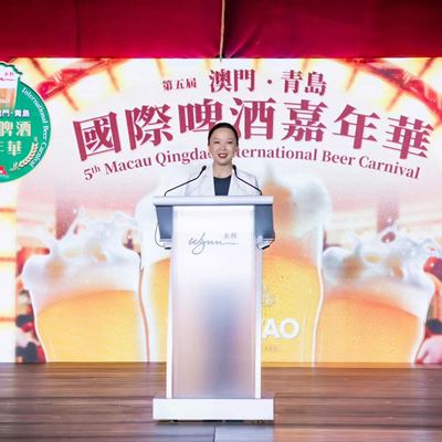 Ms Zoe Zou Chief Marketing Officer of Resort Marketing of Wynn Macau Limited gives a speech