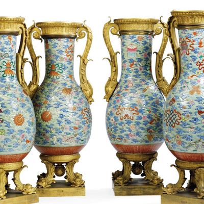 Rare Porcelain Vases Purchased by Wynn Macau Limited for Record Amount at Auction