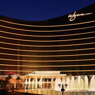 Wynn Macau is proud recipient of two 2011 Forbes travel guide awards