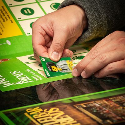 Wing Lei Bar Friends