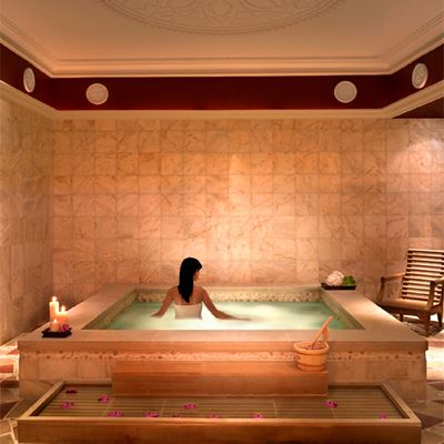 Wynn Macau is proud to announce 2010 Forbes travel guide awards