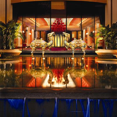 Wynn Macau Celebrates Five Star Awards from Mobil Travel Guide