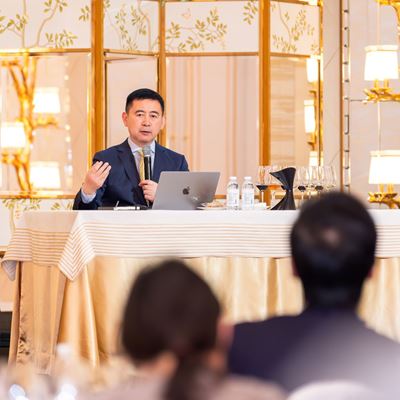 At the judging week Professor Li Demei hosted a Beyond the Classic The Expanding Palette of Chinese Wine masterclas