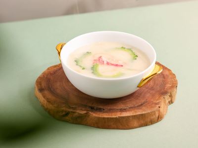 Bitter melon soup