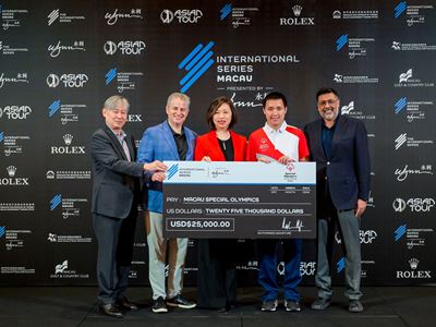 Mr. Rahul Singh, Head of The International Series, Mr. Lawrence Burian LIV Golf COO,  and Ms. Linda Chen, President, Vic